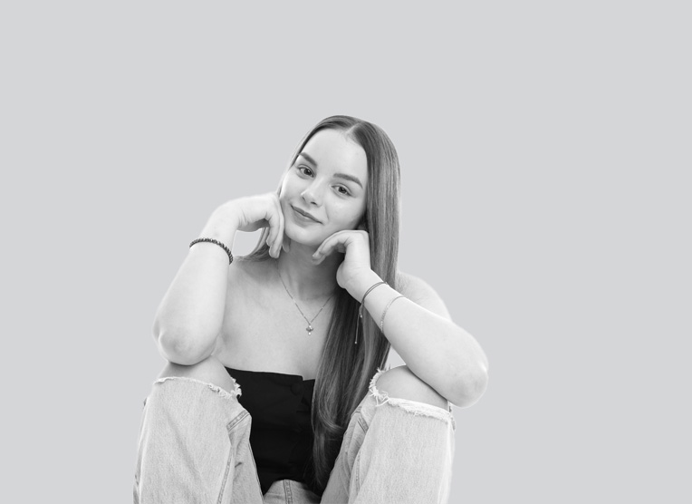 femalemodel11